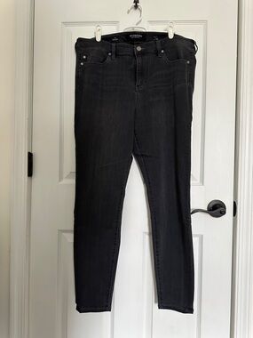 Liverpool Women’s Dark Gray Skinny Jeans